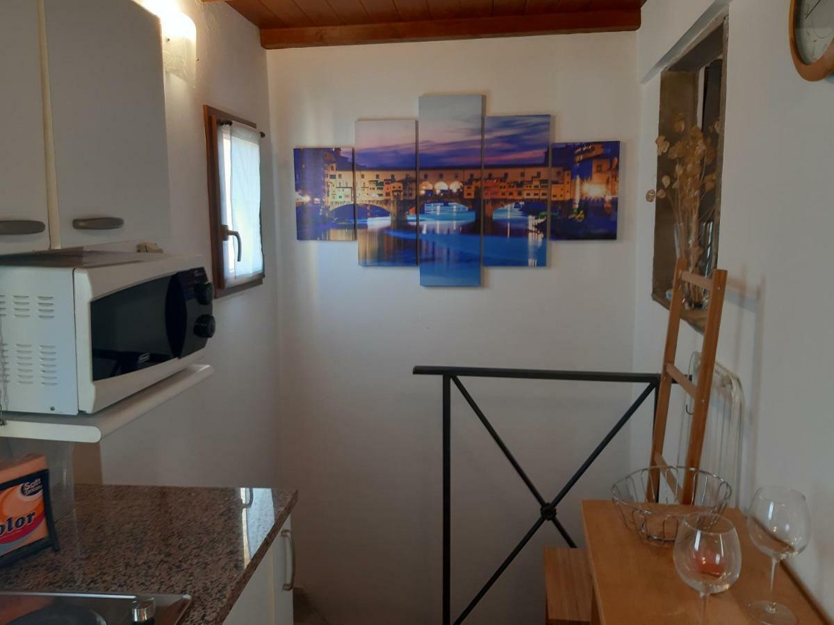Porcellana Twenty-Six Florence Wi-Fi Apartment Exterior photo